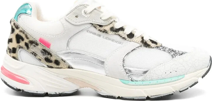 Fugitive 9094 sneakers