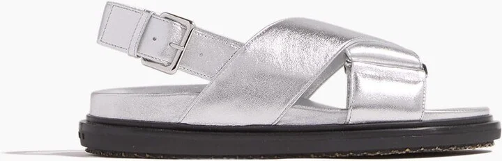 Fussbett Crisscross Sandal in Silver