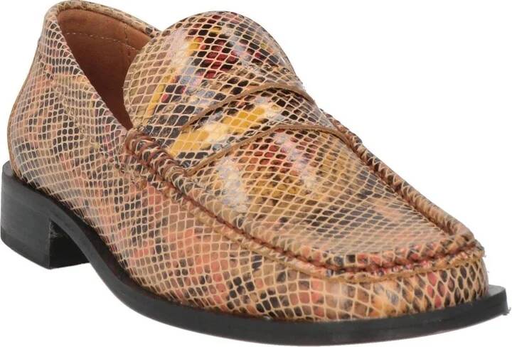 G. h. Bass & Co Woman Loafers - Image 4