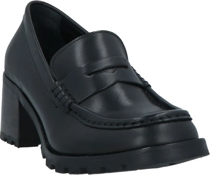 G. h. Bass & Co Woman Loafers - Image 4