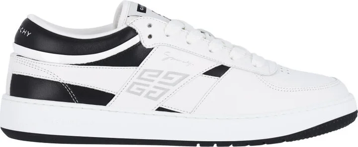 'g' Sneakers