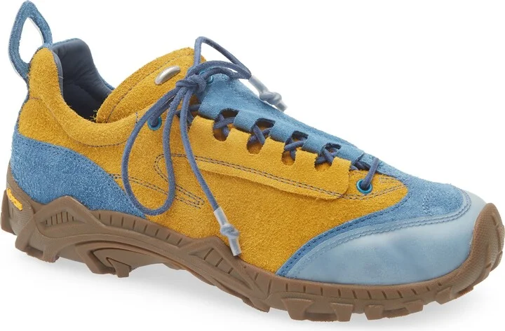 Gabe Sneaker