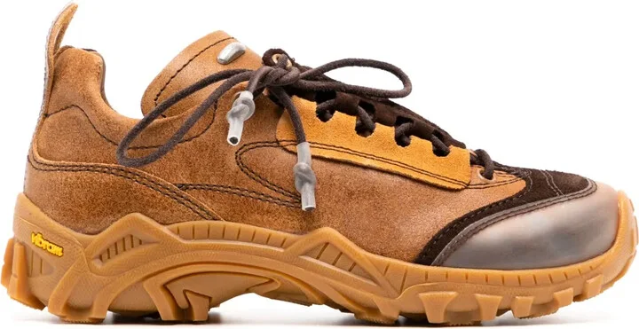 Gabe sneakers