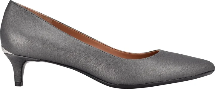 Gabrianna Kitten Heel Pump - Image 8