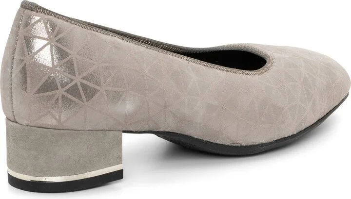Gabrielle Pump - Image 10