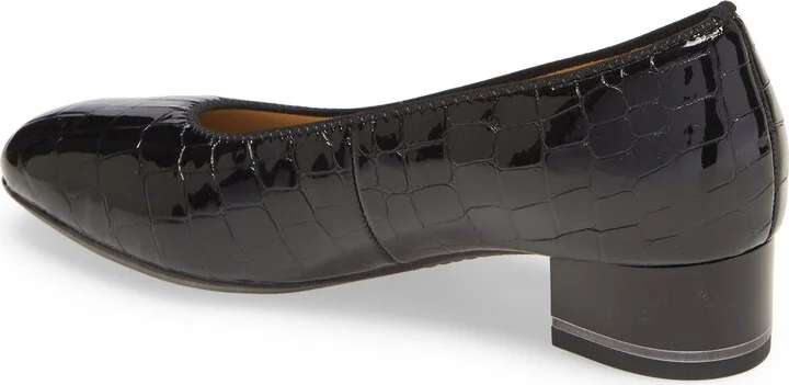 Gabrielle Pump - Image 2