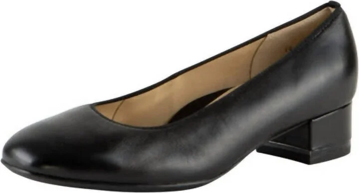 Gabrielle Pump Heel In Black