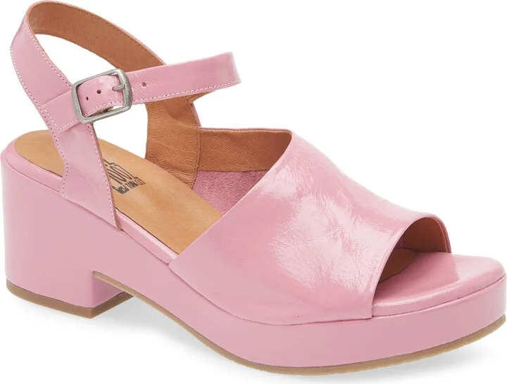 Gaia Block Heel Sandal