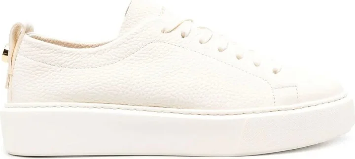 Gaia low-top leather sneakers