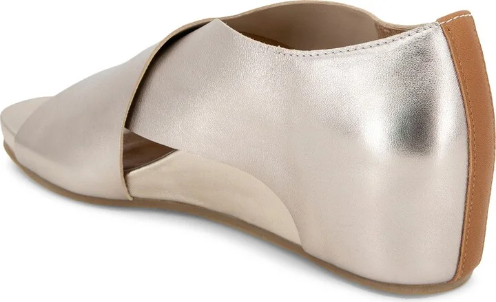 Gainey Hidden Wedge Sandal - Image 2