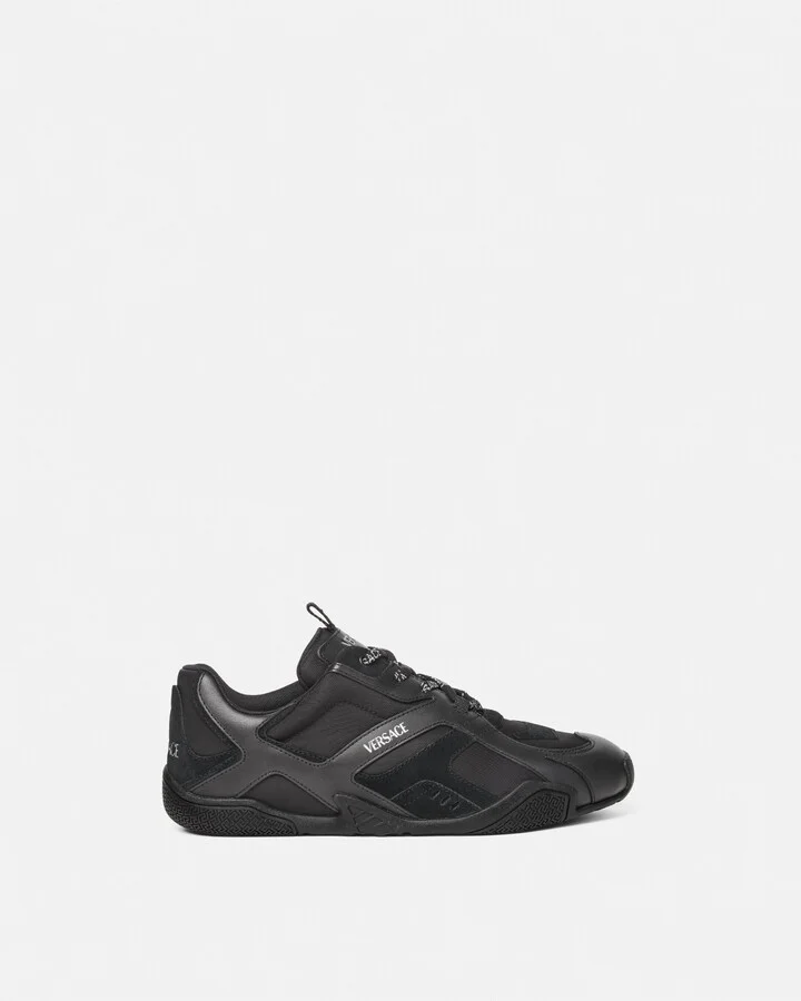 Galaxia Sneakers