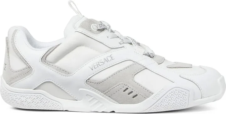 Galaxia sneakers