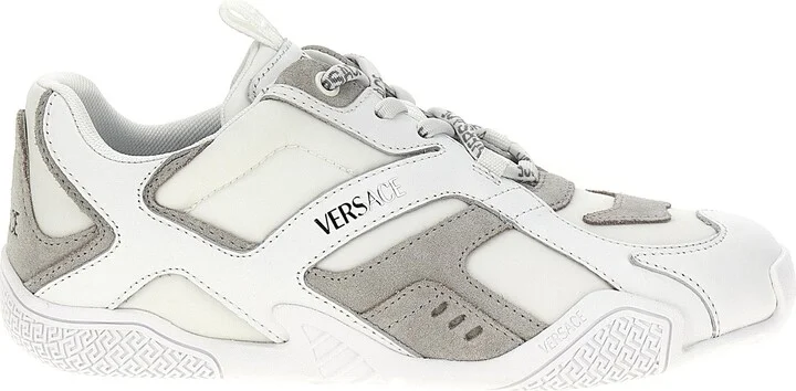 Galaxia Sneakers