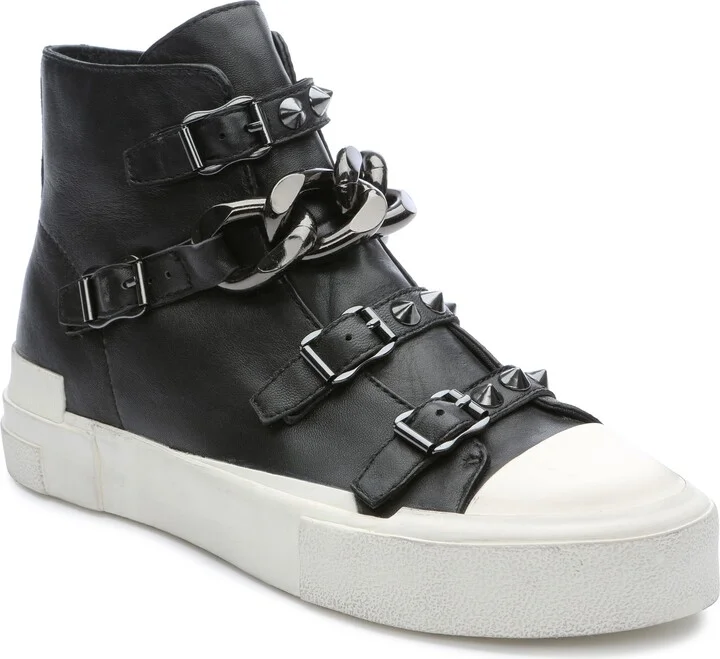 Galaxy Platform Sneaker