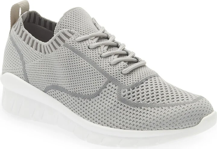 GREY KNIT