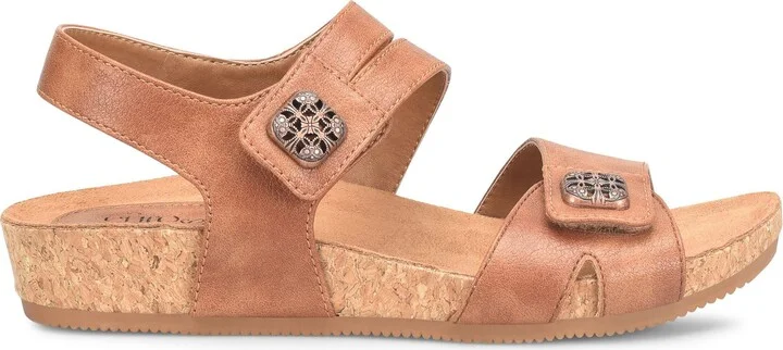 Gallantin Wedge Sandal - Image 11
