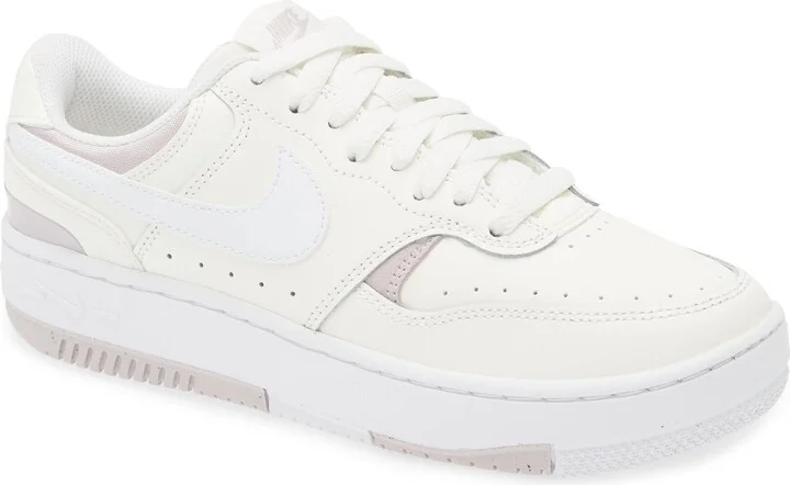 Sail/ White/ Violet