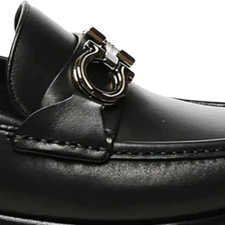 Gancini-detail leather loafers - Image 4