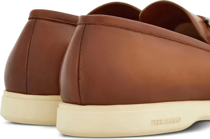 Gancini-detail loafers - Image 5