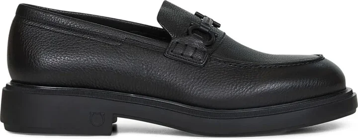 Gancini-detail loafers