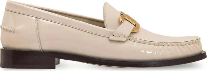 Gancini leather loafers