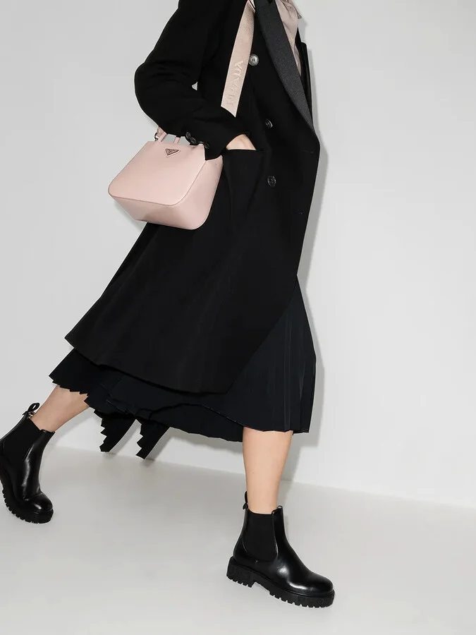 Gancini logo detail Chelsea boots - Image 3