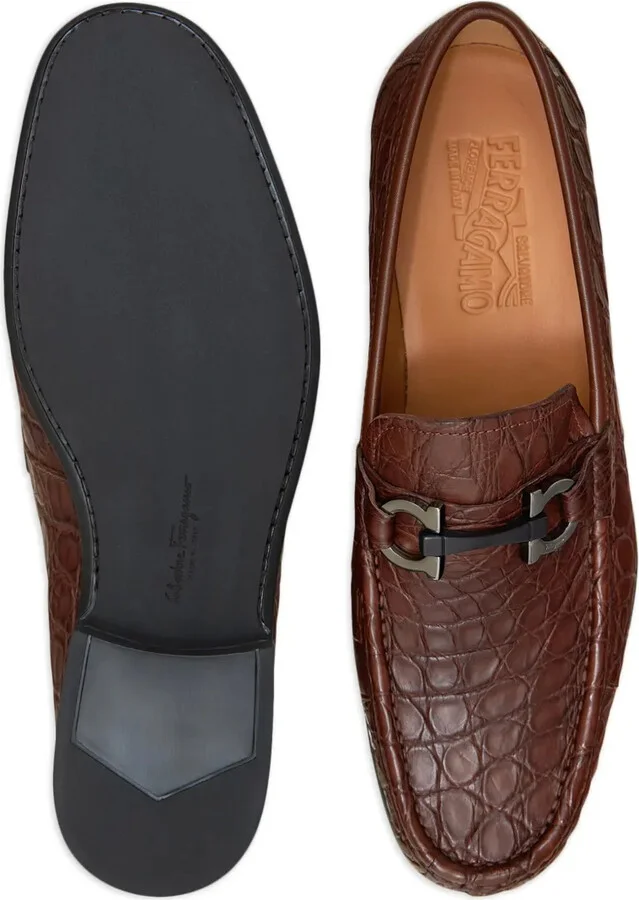 Gancini-ornament embossed-crocodile loafers - Image 5