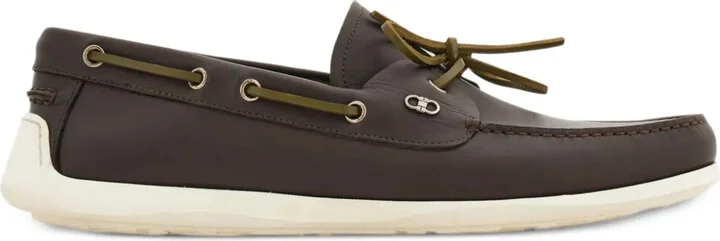 Gancini-plaque boat shoes