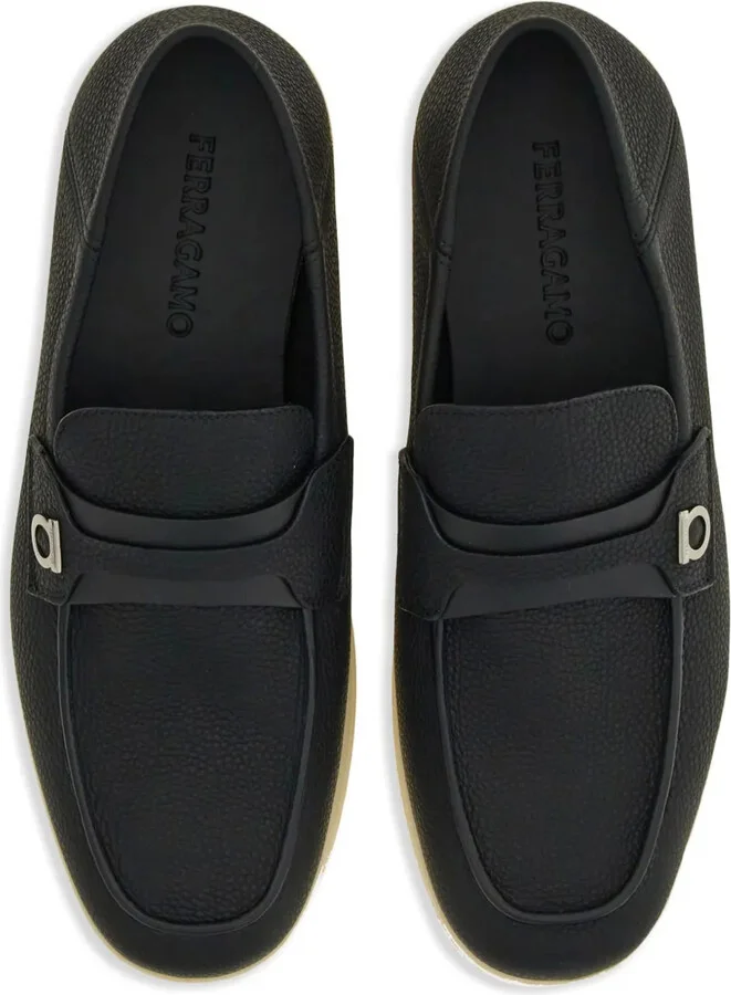 Gancini-plaque leather loafers - Image 4