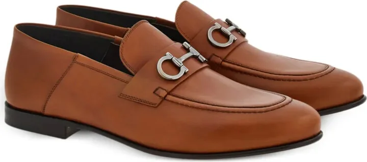 Gancini-plaque leather loafers - Image 2