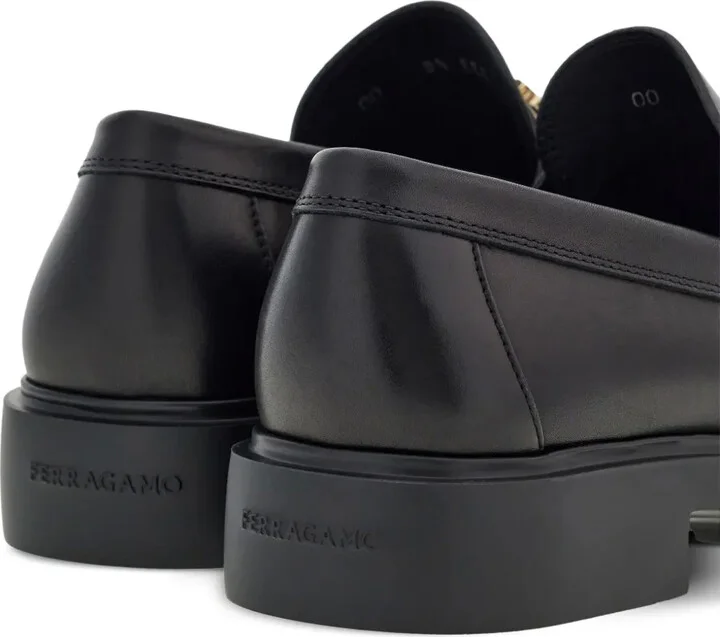 Gancini-plaque leather loafers - Image 3