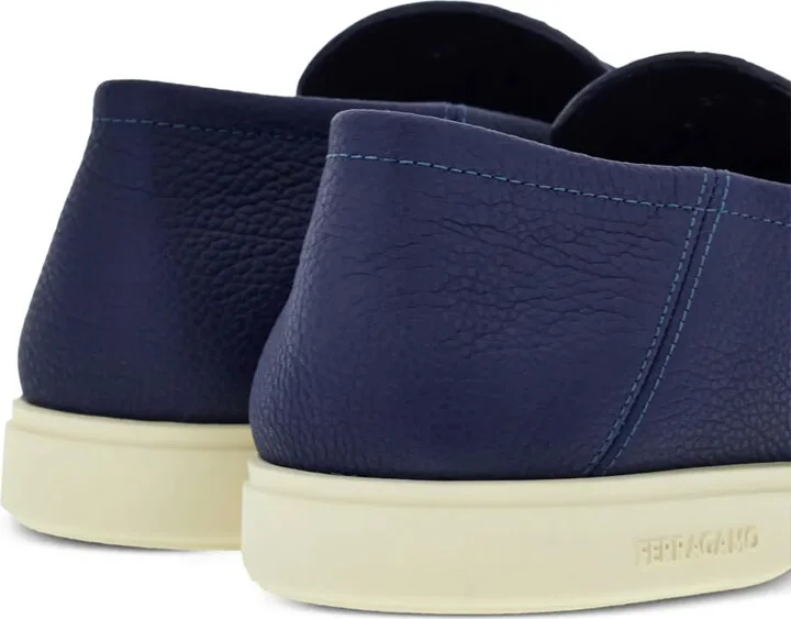 Gancini-plaque leather loafers - Image 3