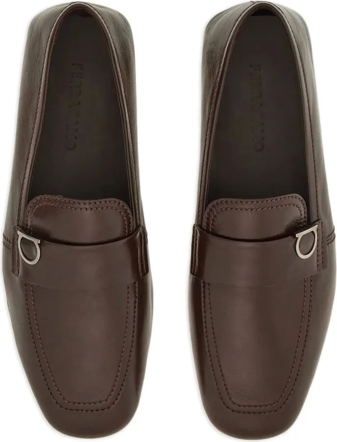 Gancini-plaque leather loafers - Image 4