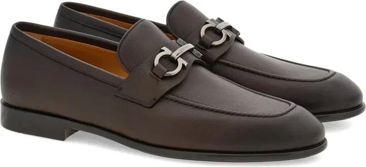 Gancini-plaque leather loafers - Image 2