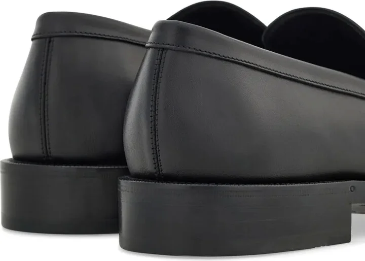 Gancini-plaque leather loafers - Image 3