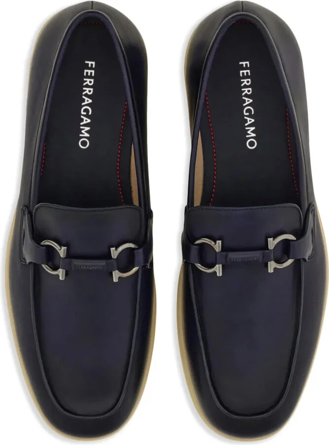 Gancini-plaque leather loafers - Image 4
