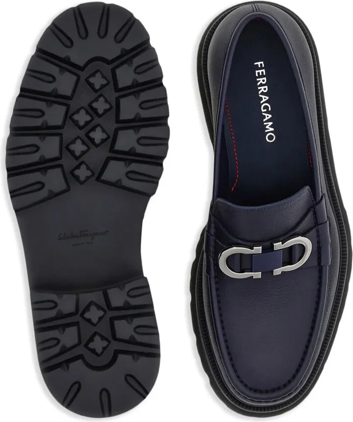 Gancini-plaque leather loafers - Image 5