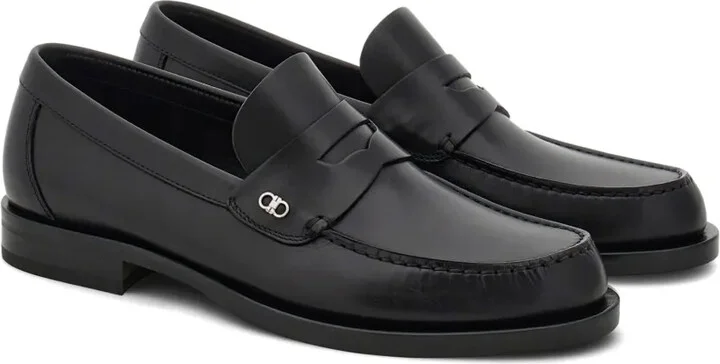 Gancini-plaque leather loafers - Image 2