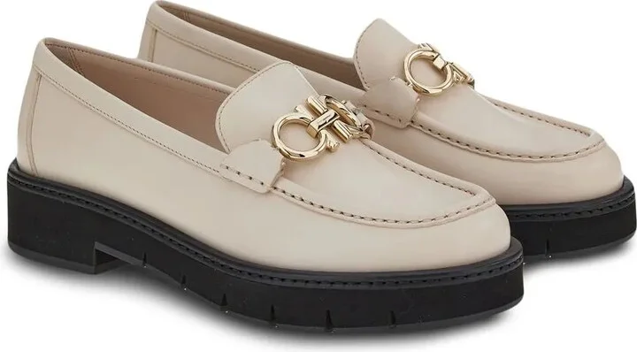Gancini-plaque leather loafers - Image 2