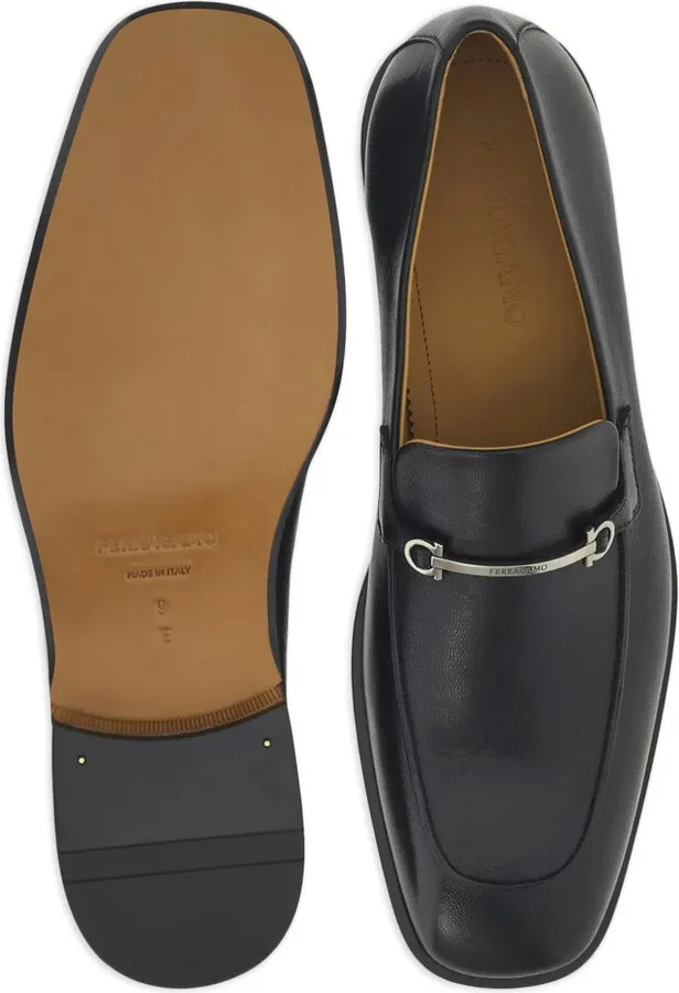 Gancini-plaque leather loafers - Image 5