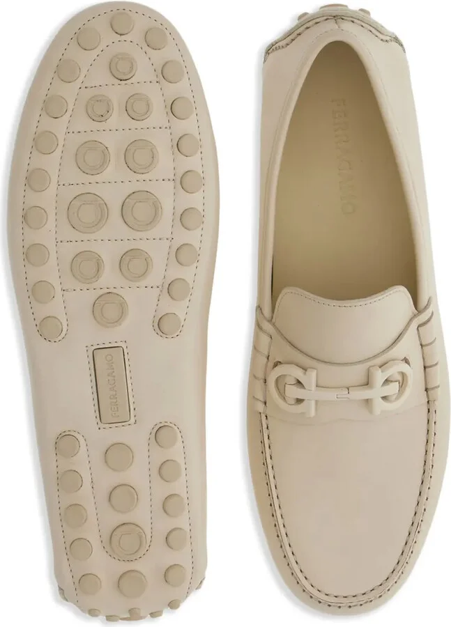 Gancini-plaque leather loafers - Image 5