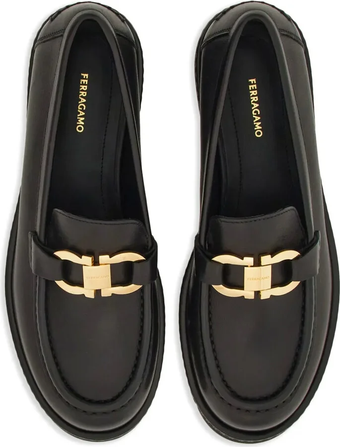 Gancini-plaque leather loafers - Image 4