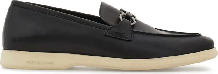 Gancini-plaque leather loafers