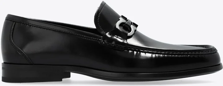 Gancini Plaque Leather Loafers
