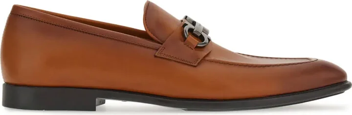 Gancini-plaque leather loafers