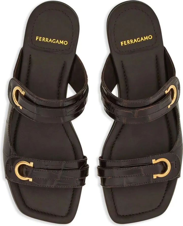Gancini-plaque leather slides - Image 4