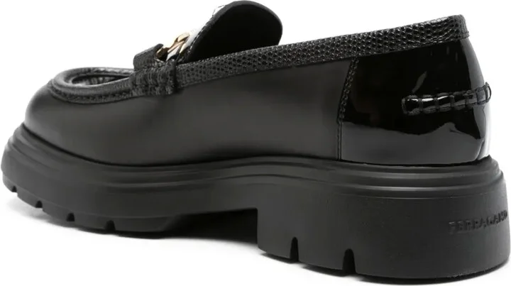 Gancini-plaque loafers - Image 3