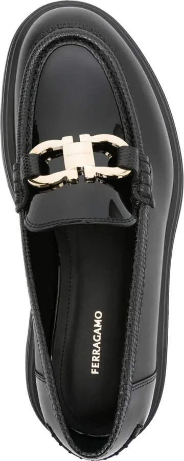 Gancini-plaque loafers - Image 4