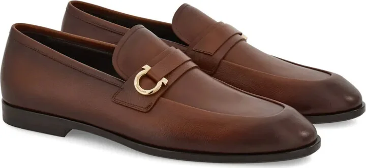 Gancini-plaque loafers - Image 2