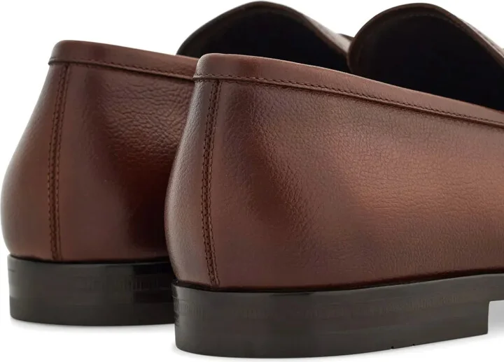 Gancini-plaque loafers - Image 3